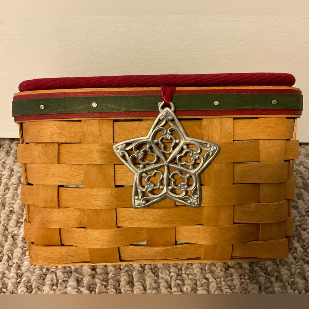 Vintage Longaberger 2004 Holiday Helper Basket